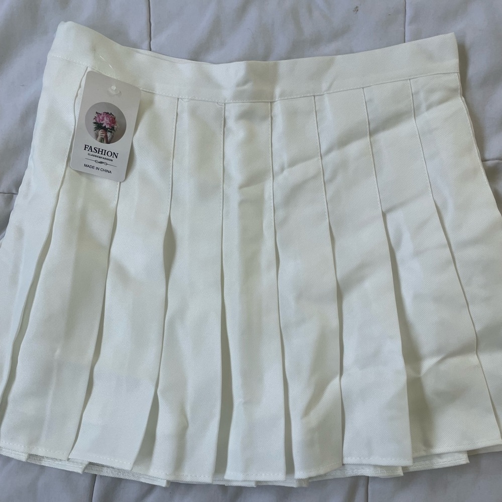 White tennis skirt